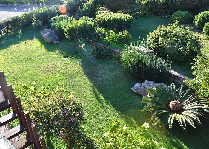 בית נופש Cala Paradiso סאן תאודורו