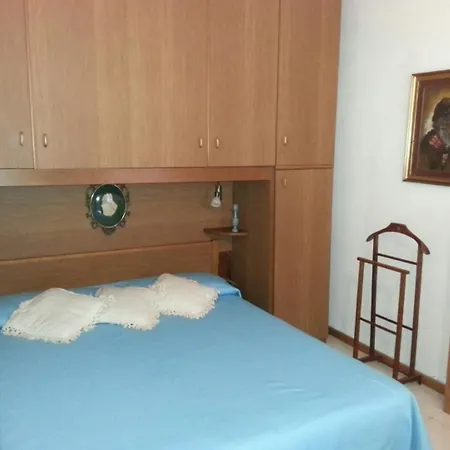 Nyaraló Cala Paradiso *