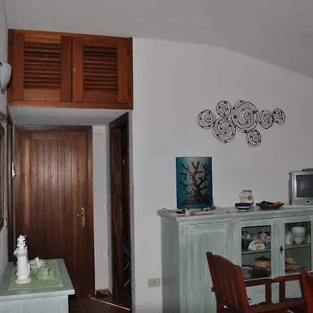 Cala Paradiso Nyaraló *